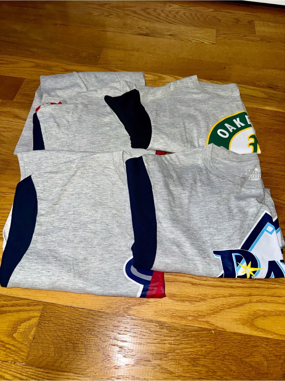 Lot Of 5 MLB Team Tshirts Size L